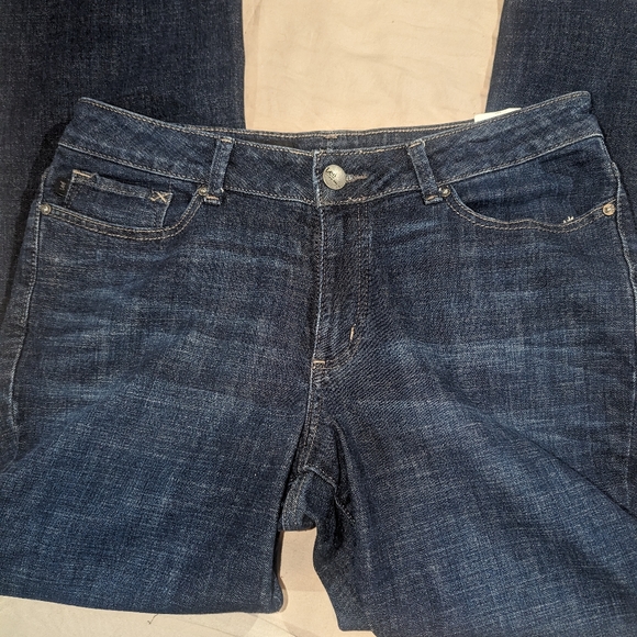 Lee Modern Series Women's Curvy Fit Bootcut Jeans - Picture 4 of 11